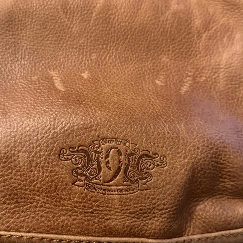 VTG‎ Y2K Nine West Tan Crossbody Bag